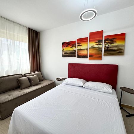 Luxury Apartments In City Center Durrës 외부 사진