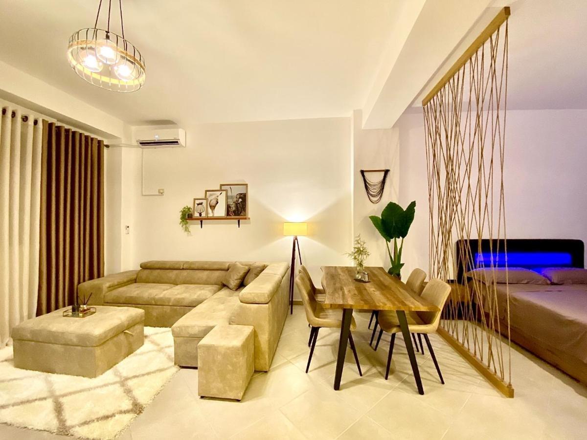 Luxury Apartments In City Center Durrës 외부 사진