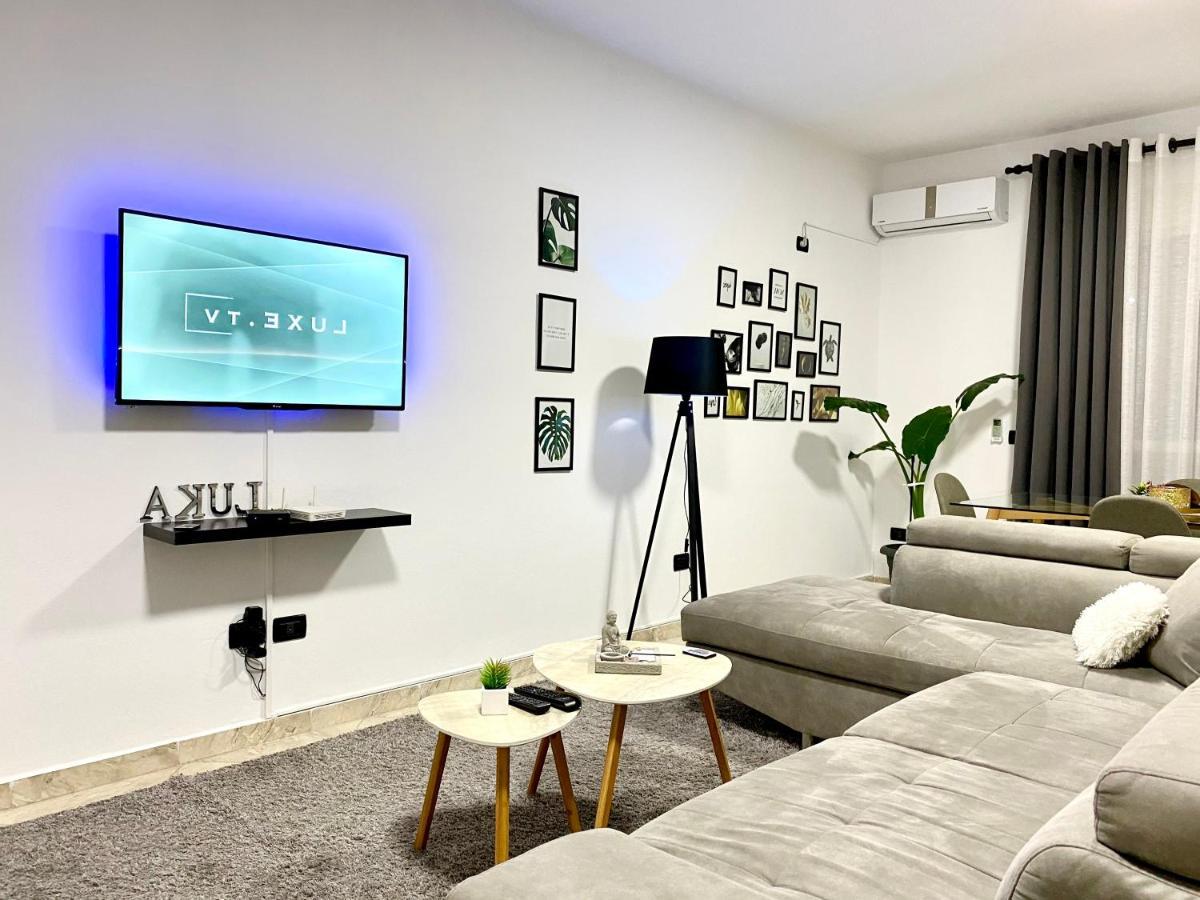 Luxury Apartments In City Center Durrës 외부 사진