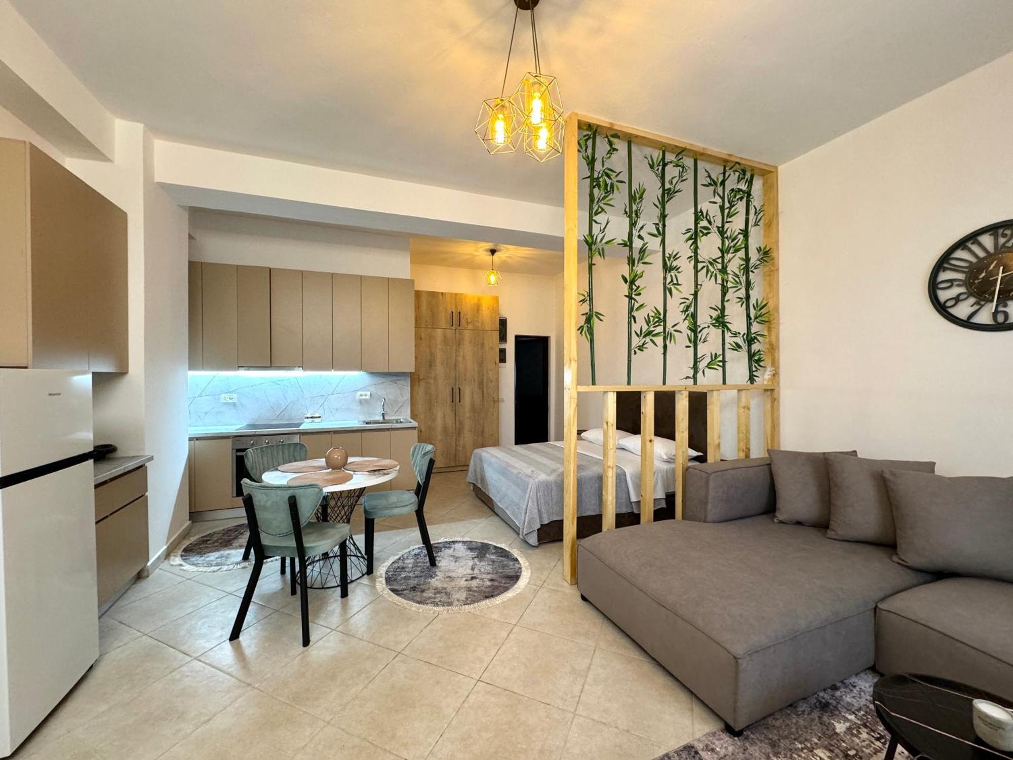 Luxury Apartments In City Center Durrës 외부 사진