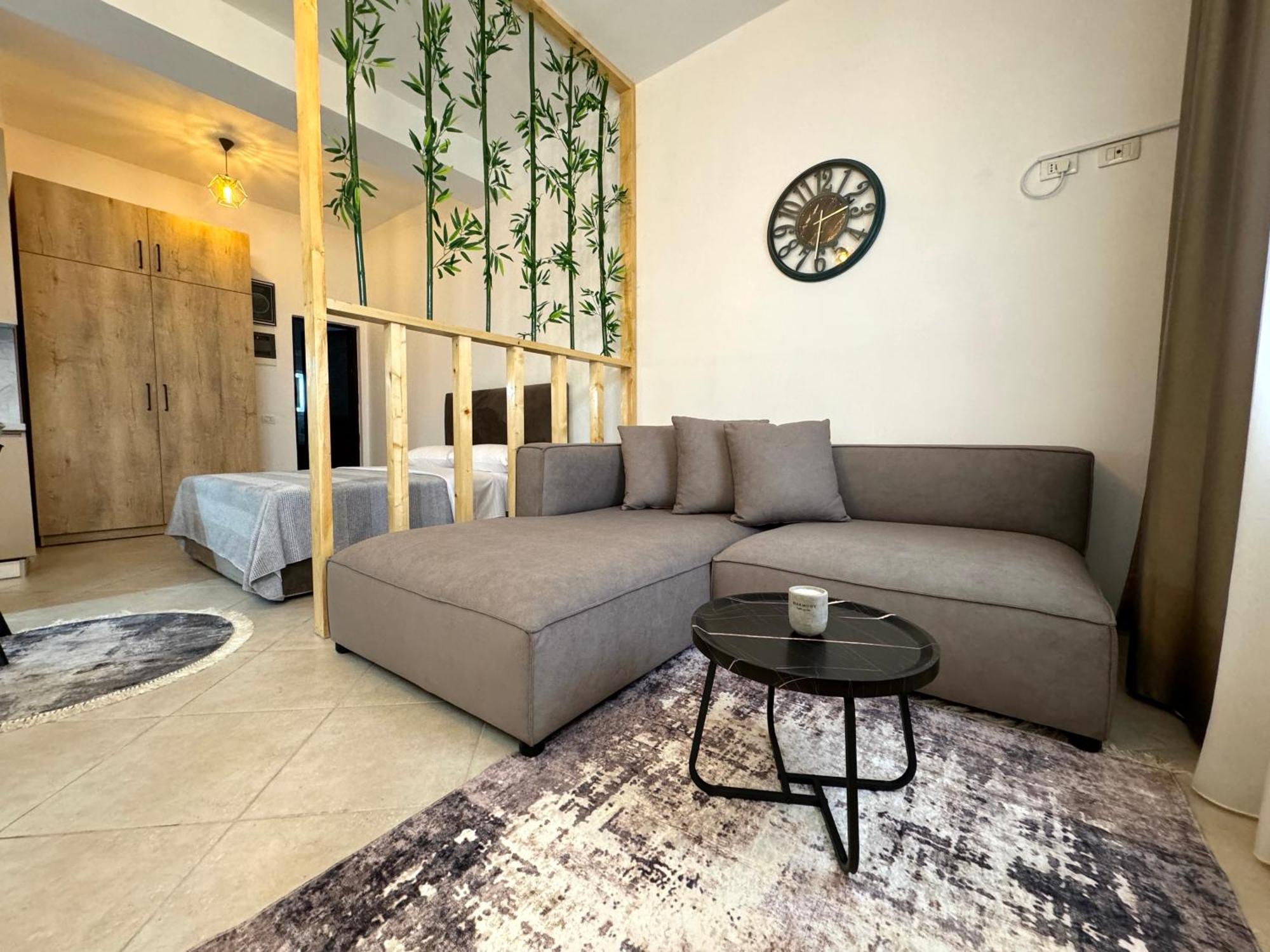 Luxury Apartments In City Center Durrës 외부 사진