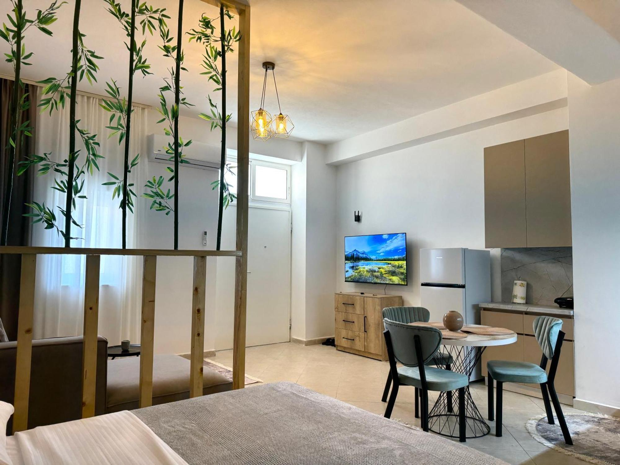 Luxury Apartments In City Center Durrës 외부 사진
