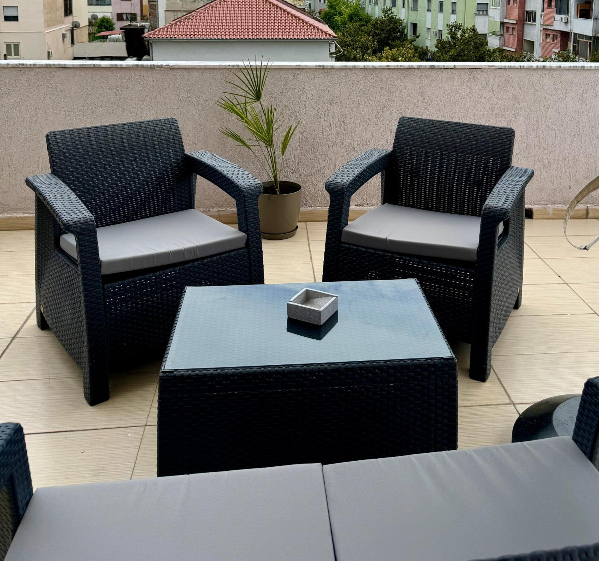 Luxury Apartments In City Center Durrës 외부 사진